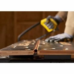 Établi-étau pliable 2 en 1 Stanley serrage vertical - STST83800-1 -Aménagement de l'atelier Soldes AFD 146514